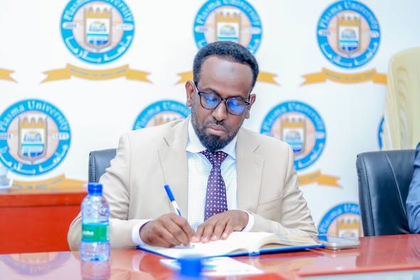 Muqdisho 02 Jun 2026:- Guddoonka sare ee Midowga Jaamacadaha Soomaaliyeed ayaa booqasho rasmi ah ku yimid Maantay Xarunta dhexe ee Jaamacadda Plasma.