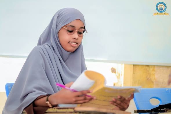 Xarunta dhexa ee Jaamacadda Plasma Waxaa maanta u soo idlaaday Imtixaanka dhexe (Mid-Term Exam) ee Semester-ka labaad sanad Waxbarasheedka 2025-2026.