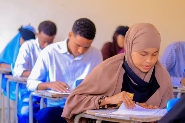 Waxaa Maanta Xarunta dhexe ee Jaamacadda Plasma ka bilawday Imtixaanka kama dambeysta (Final Exam) ee Semister-ka 1aad , Sanad Waxbarasheedka 2025-...