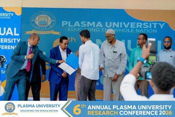 Bixinta Shahaado Sharaf iyo Abaal-marinada Shirweynaha Cilmi-baarista 6aad ee Jaamacadda Plasma.