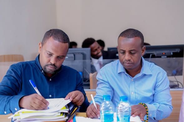 Defense of buuga Graduation of 7th batch of Plasma University PIU Center in Mogadishu.
