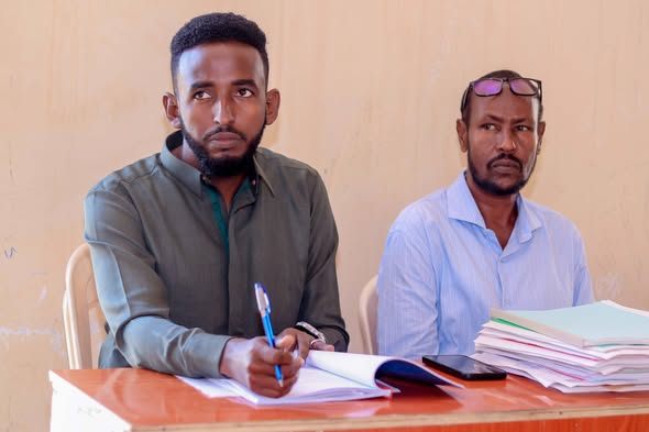 Maalintii 2aad Difaacashada Buuga Qalin_jebinta Dufcaddii 25aad ee Jaamacadda Plasma Xarunta dhexe ee Magaalada Muqdisho.
