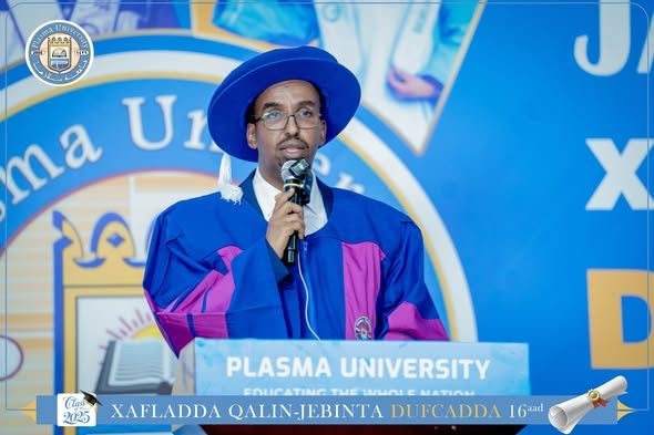 Qaybta 12aad Xafladda Qalinjebinta Dufcadda 16aad ee Jaamacadda Plasma , 1078 Arday ayaa ka qalin-badalanaysa Kulliyadaha kala duwan ee Jaamacadda.