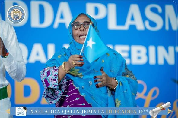 Qaybta 11aad Xafladda Qalinjebinta Dufcadda 16aad ee Jaamacadda Plasma , 1078 Arday ayaa ka qalin-badalanaysa Kulliyadaha kala duwan ee Jaamacadda.