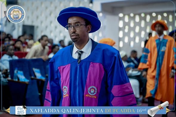 Qaybta 3aad Xafladda Qalinjebinta Dufcadda 16-aad ee Jaamacadda Plasma , 1078 Arday ayaa ka qalin-badalanaysa Kulliyadaha kala duwan ee Jaamacadda.