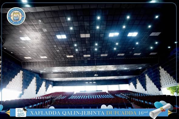 Qaybta 2aad Xafladda Qalinjebinta Dufcadda 16-aad ee Jaamacadda Plasma , 1060 Arday ayaa ka qalin-badalanaysa Kulliyadaha kala duwan ee Jaamacadda.