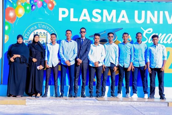 Todobaadka Qalin-jebinta Dufcadda 16_aad ee Jaamacadda Plasma.