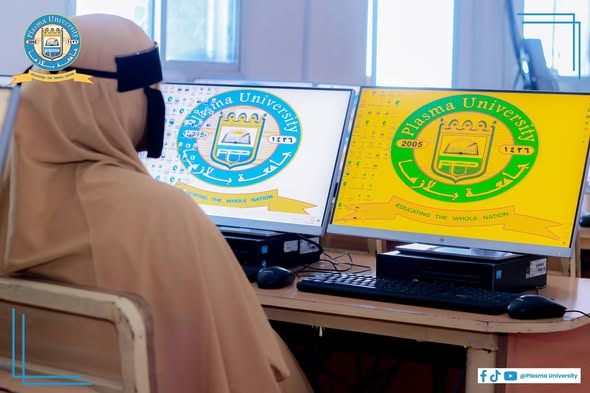 Maalinta_7aad ◇Waxaa si habsami leh u socda booqashada Ardayda Dugsiyada sare Form-4 ay ku imaanayaan Jaamacadda Plasma.