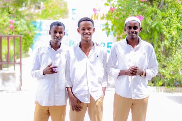 Day_Six ◇ Waxaa si habsami leh u socda booqashada Ardayda Dugsiyada sare Form-4 ay ku imaanayaan Jaamacadda Plasma.