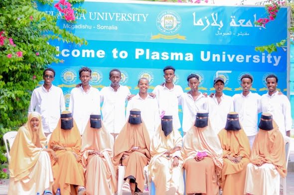 Day_Six ◇ Waxaa si habsami leh u socda booqashada Ardayda Dugsiyada sare Form-4 ay ku imaanayaan Jaamacadda Plasma.