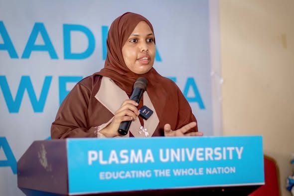 Tababar ku saabsanaa Maareynta Caafimaad iyo Ka-Hortag ee Cudurrada Indhaha ee Caamka ah oo loo qabtay qaar ka mid ah Ardayda dhigata Kulliyaddaha ...