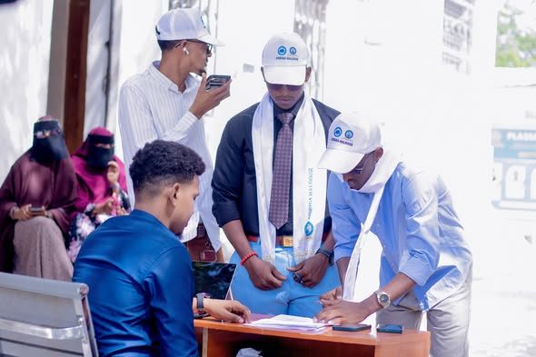 Qaybta 2aad Ardayda ayaa maanta Safaf dhaa-dheer u gashay doorashada Gudoomiyaha iyo ku xigeenka Midowga Ardayda Jaamacadda Plasma.
