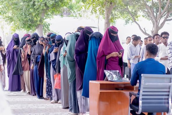 Ardayda ayaa maanta Safaf dhaa-dheer u gashay doorashada Gudoomiyaha iyo ku xigeenka Midowga Ardayda Jaamacadda Plasma.