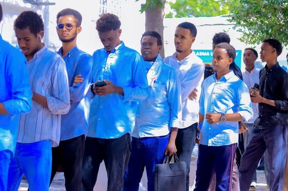 Ardayda ayaa maanta Safaf dhaa-dheer u gashay doorashada Gudoomiyaha iyo ku xigeenka Midowga Ardayda Jaamacadda Plasma.